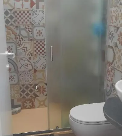 Nicaredda *